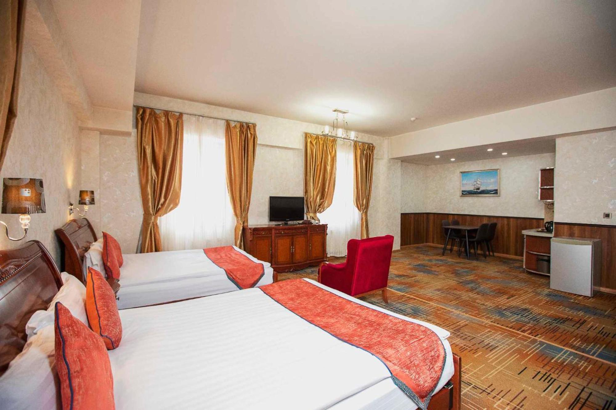 Ub City Hotel Уланбатар Екстериор снимка