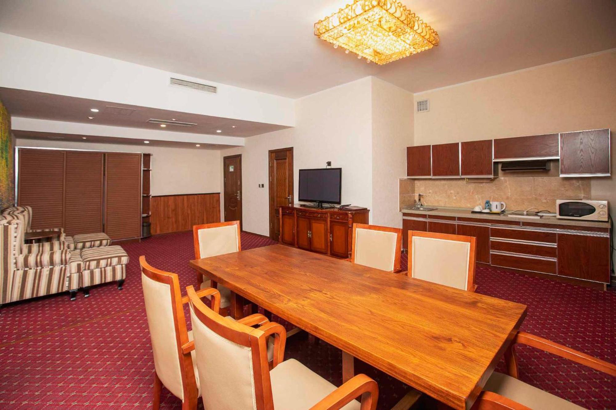 Ub City Hotel Уланбатар Екстериор снимка