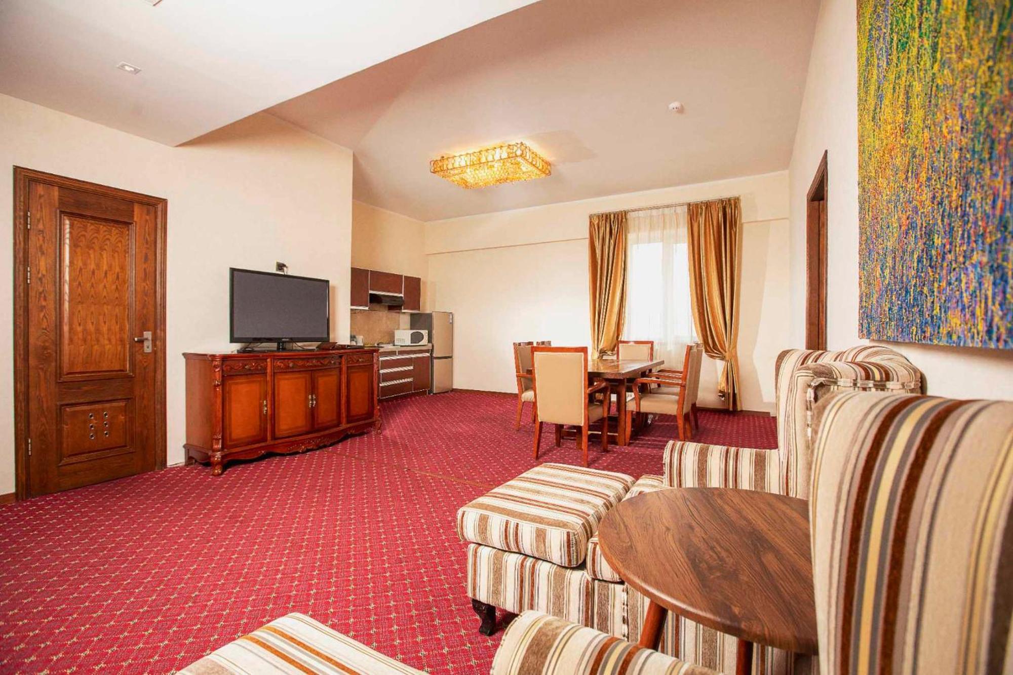 Ub City Hotel Уланбатар Екстериор снимка