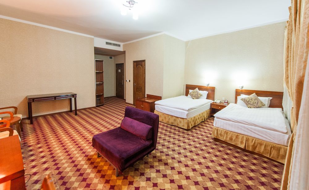 Ub City Hotel Уланбатар Екстериор снимка